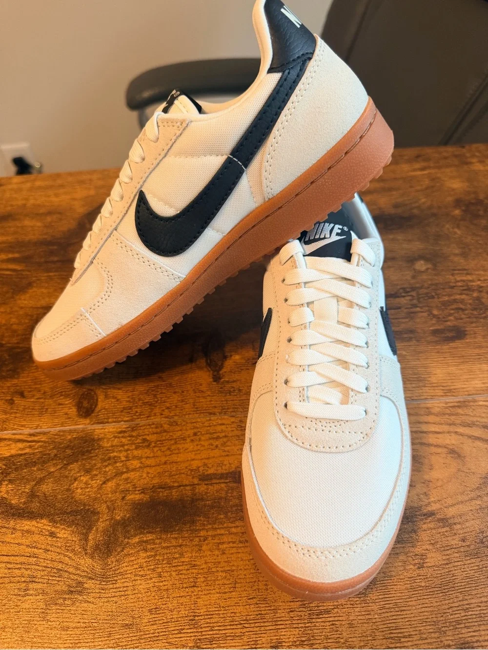 Nike Men’s White Field General Low-Top Sneakers with Black Swoosh